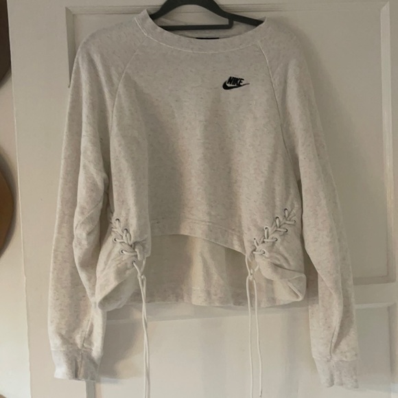 Nike crop sweatshirt